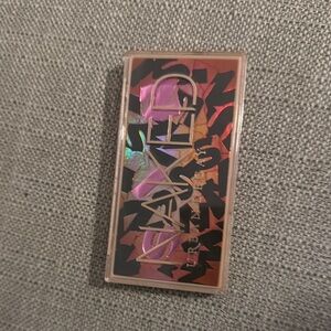 Urban Decay Naked Eyeshadow Palette - Vibrant Shades